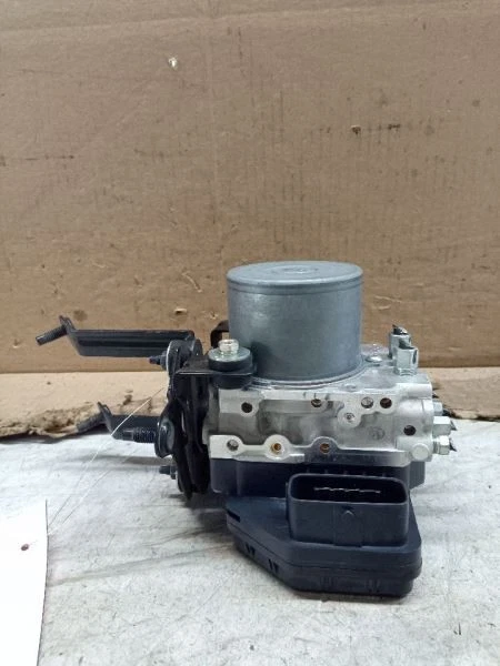 Conjunto de piezas de freno antibloqueo tracción trasera para Infiniti Q50 192817 18-19 Foto 1 de 4