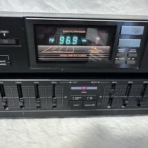 SANSUI T-700 Cuarzo PLL Sintetizador AM/FM Sintonizador Estéreo y Ecualizador SE-300 Funciona - Imagen 1 de 22