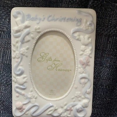 Marco de fotos de porcelana para bautizo de bebé con capacidad para foto de 3,5" x 5" nuevo en caja por Russ  Foto 1 de 4