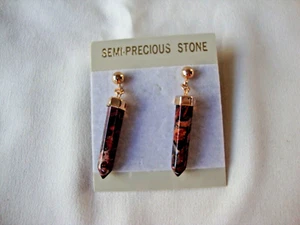 VINTAGE JASPIS EDELSTEIN REIKI CHAKRA SECHSECKIGES PRISMA GOLDFARBENE OHRSTECKER - Bild 1 von 8