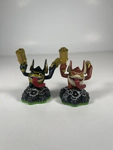 Blau und Rot Trigger Happy Skylanders Figur 84185888 Activision 2011 2 Stück - Bild 1 von 6