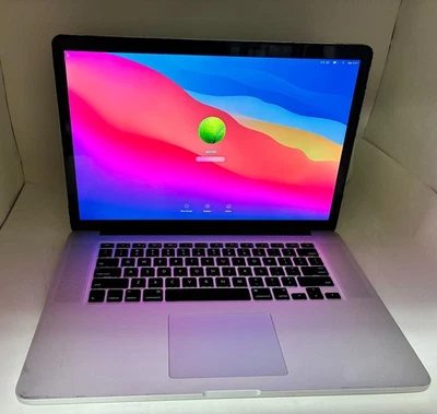 Laptop Apple MacBook Pro A1398 15.4" i7 - ME293LL/A (finales de 2013) HD 256GB, 16GB Foto 1 de 4