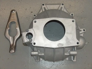 1985-93 Chevy S10 Blazer Truck Bell Housing GMC 2.8L V6 T5 GM Trans 15596765 - Picture 1 of 18