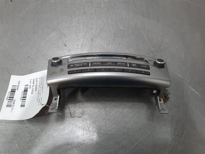 PAINEL DE CONTROLE DE ÁUDIO RÁDIO INFERIOR 11-13 INFINITI M56 FABRICANTE DE EQUIPAMENTO ORIGINAL - Imagem 1 de 4