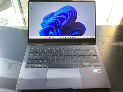SAMSUNG Galaxy Book 3 360 2 en 1 13 pulgadas Touch Core i7 13º 16 núcleos 16 GB RAM 512 GBSSD Foto 1 de 4