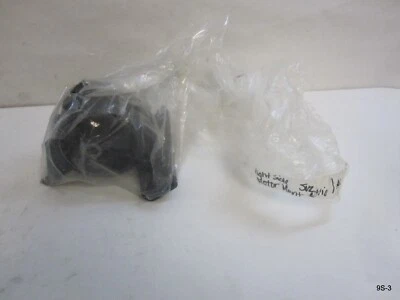 Right Side Engine Mount DEA/TTPA A6829 REPS311514 for 02-07 Suzuki Aerio 2.3L-L4 - Image 1 of 4