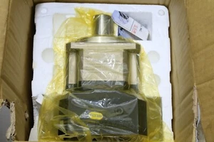 APEC DYNAMIC USATO, ECCEDENZA AB115-S2-P2 rapporto 3:1 ROSSO-I-1368=9E44 - Foto 1 di 21