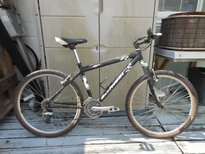 Schwinn Homegrown Bike - Picture 1 of 5