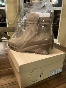 Soda Just A Thought Faux Leather Mocha Booties Size 7 Women’s - Picture 1 of 8