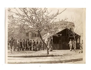 WWII WW2 Original Photo Soldiers Waiting for 'Chow Call, Palermo' 1940s (READ) - Picture 1 of 4