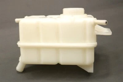NEW OEM GM Engine Coolant Recovery Tank 96930818 Chevy Aveo Pontiac G3 2007-2011 - Imagem 1 de 4