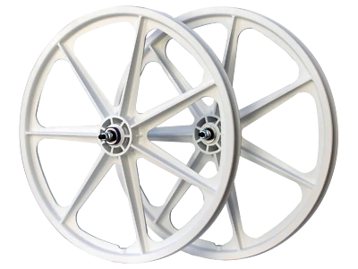SKYWAY Tuff II S/B Wheels 24" White - Image 1 of 2