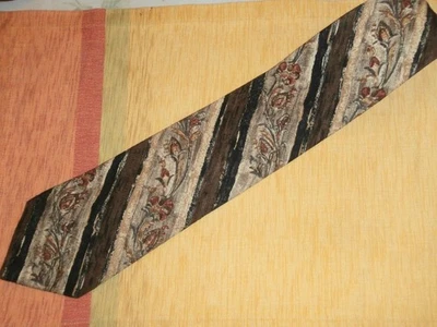 Винтажный британский стильный галстук Aquascutum с коричневыми полосками  - Изображение 1 из 3