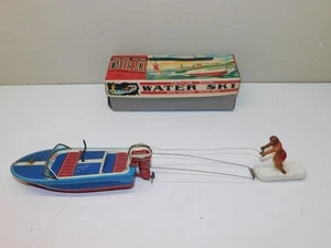 Vintage Original Japan Friction Motor Water Ski With Outboard Motor Boat In Box - Picture 1 of 17