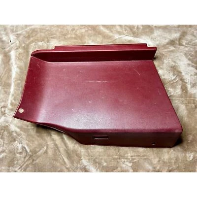 Nissan 300zx 1984-1986 OE rojo escotilla lateral del pasajero trasero panel de cubierta de neumático de repuesto  Foto 1 de 4