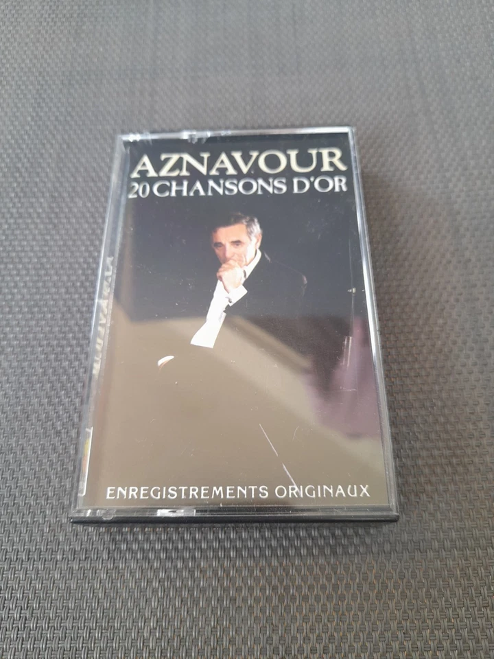 MC Charles Aznavour 20 chansons d'or  - Bild 1 von 2