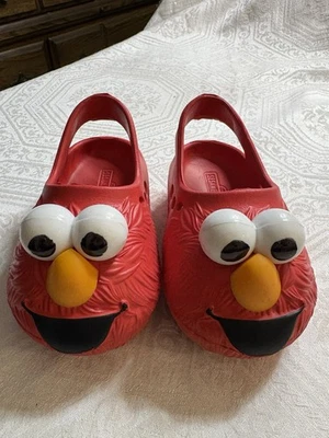 Infantes LINDOS Sesame Street Elmo Zuecos Talla 3 Zapatos sin cordones Bebé Foto 1 de 4
