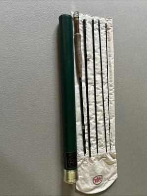 ** Beautiful Rare ** R L Winston LT 8' 9" 5wt 5pc Fly Rod Great Condition - Image 1 of 4