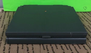 ¡PIEZAS! Macintosh PowerBook 165C SIN FUENTE DE ALIMENTACIÓN (SIN PROBAR) - Imagen 1 de 11