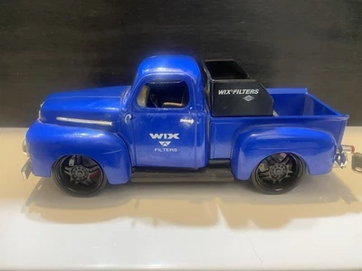 Ertl Company Wix Filters 1951 Ford F-1 Truck Bank 1:24 Die Cast Bank RARO Foto 1 de 4