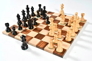 Juego de Ajedrez Torneo Peine con Caballero Alemán en Ebonizado y Boj-Tablero y Bolsa - Imagen 1 de 11