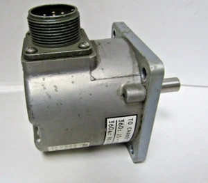 ✌️PER SENSORI H25D-SS-2500-ABC-28V/V-SM16 PART# 01002-7762 VDC IN 5-28 RETROMARCIA - Foto 1 di 4