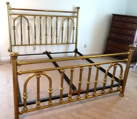 Victorian KING SIZE BRASS BED FRAME EASY TO ASSEMBLE PickUP Only Williamsburg VA Cover