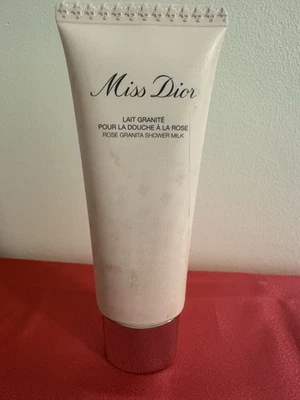 Miss Dior Rose Granita Leche de Ducha, 2.5 fl oz - NUEVO (sin Caja) Precio de Venta sugerido por el fabricante $55 Foto 1 de 4