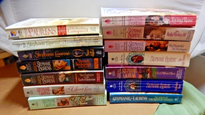 Lot of 14 Stephanie Laurens Romance Books Various SEreies & Stan Alone Titles Foto 1 de 4