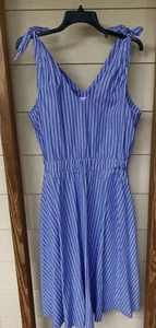 cupio blue& white striped v-neck dress size L/G - Picture 1 of 4