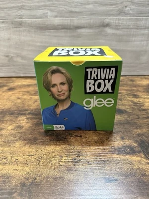 2012 GLEE Trivia Box Game Cube 189 Question Cards NEW FACTORY SEALED free Ship - Image 1 of 4