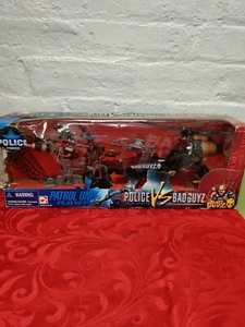 Chap Mei Bad Guys vs Police Patrol Unit Action Figure Playset Toy - Picture 1 of 7