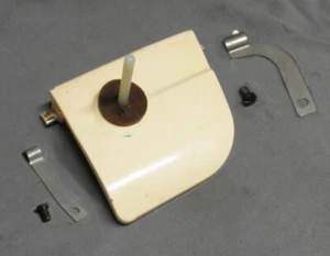 Vintage Singer 403 403A Sewing Machine Beige Fashion Cam Cover Lid + Pin Clips - Picture 1 of 5