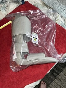 Padded Night Splint 90 Degree Immobilizing Stretching Sleep Boot- Foot Recovery - Picture 1 of 13