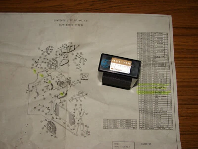 Nuevo CONJUNTO AMPLIFICADOR ECU, ESTABILIZADOR ENFRIADOR Genuino Toyota Corolla E10 88650-1A780 Foto 1 de 4