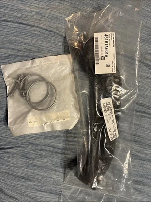 Kit de mangueira e braçadeira de radiador inferior Subaru genuíno para Legacy Outback Baja 1990-2006 - Imagem 1 de 2