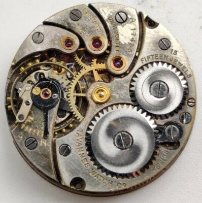 Vintage Tavannes Cal. 012 15 jewel watch movement for repair - Image 1 of 4