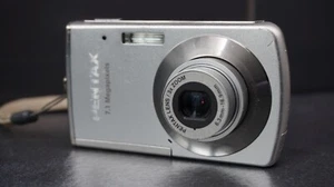 Pentax Optio M30 7.1MP Digital Camera - Silver - Picture 1 of 7