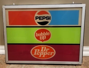 Letrero de soda de plexiglás Pepsi raro Dr Pepper Bubble Up con marco de metal de colección - Imagen 1 de 2