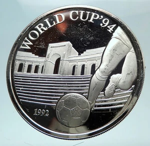 1992 SAMOA 1994 FIFA US World Cup Soccer Football Proof Silver 10T Coin i80961 - Picture 1 of 3
