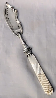 Pelle de Service à Hors D Œuvre Argent Massif Poinçon Vieillard 1819-1838 - Photo 1/4