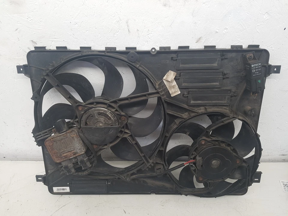 VOLVO S80 V70 2.4 D5 RADIATOR FAN & COWLING 2007-11 31274265 12-MTH WARRANTY - Image 1 of 4