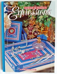 Plastic Canvas Home Décor Patterns - Heart & Home Expressions - 1996 - Imagen 1 de 7