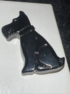 Bakelite Vintage plastic Scottie Dog Pin Brooch - Picture 1 of 3