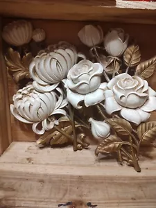 Homco Two Floral Gold And White Wall Hangings Plastic - Picture 1 of 15