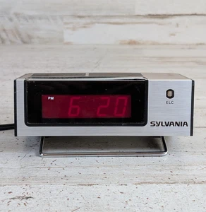 Vtg Sylvania EC7603 Digital Alarm Clock Hong Kong Silver Face Dimmer FOR PARTS - Picture 1 of 9