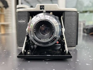 Adox Golf - Faltkamera mit Objektiv Adoxar 1:6,3 / 75 mm, Pronto gebraucht - Bild 1 von 7