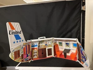 Vintage 1972 Mattel Barbie Friend Ship United Airplanes Doll Carry Case - Picture 1 of 15