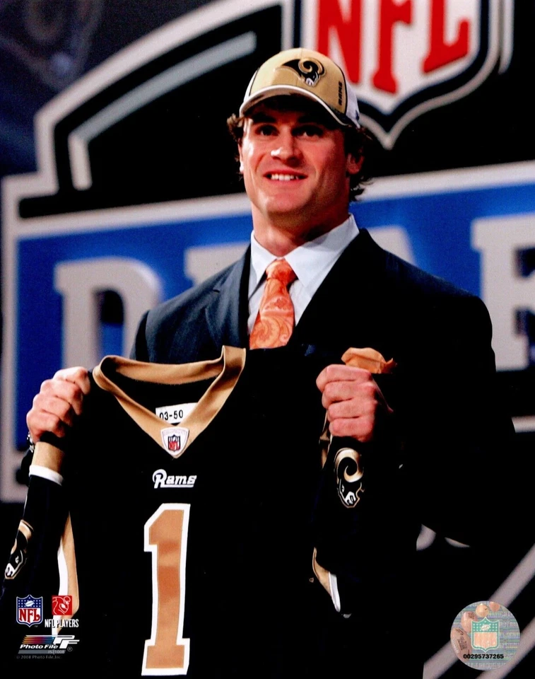 Foto brillante A de Chris Long St. Louis Rams MLB sin firmar con licencia 8x10 Foto 1 de 1