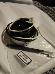 Briggs and Stratton P/N 208106 Amran CT201-501-01 Current Transformer, 2 Pin - Picture 1 of 1